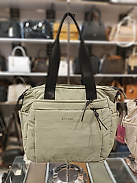 Bayan Kol ve Çapraz Çanta