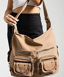 Bayan kolçantası ve sırtçantası