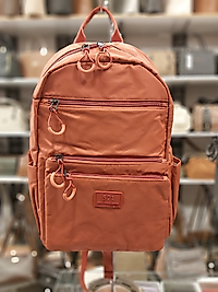 Bayan sırt çantası