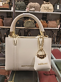 Bayan El Ve Çapraz Askılı Çanta