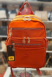 Bayan sırt çantası