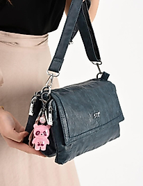 Bayan Kol ve Çapraz Çanta