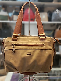 Bayan Kol ve Çapraz Çanta