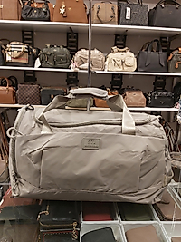 Bayan El Ve Çapraz Askılı Çanta