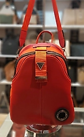 Bayan sırt çantası