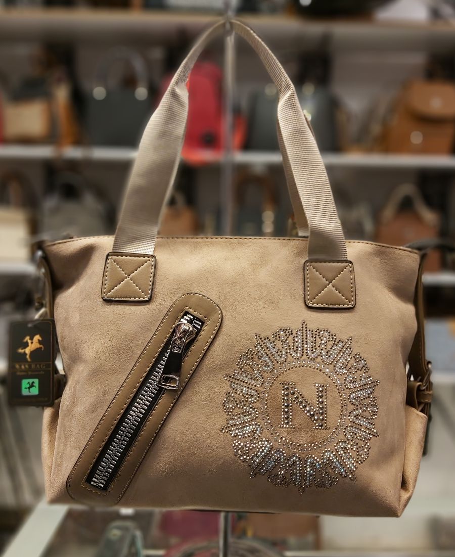 Bayan Kol ve Çapraz Çanta