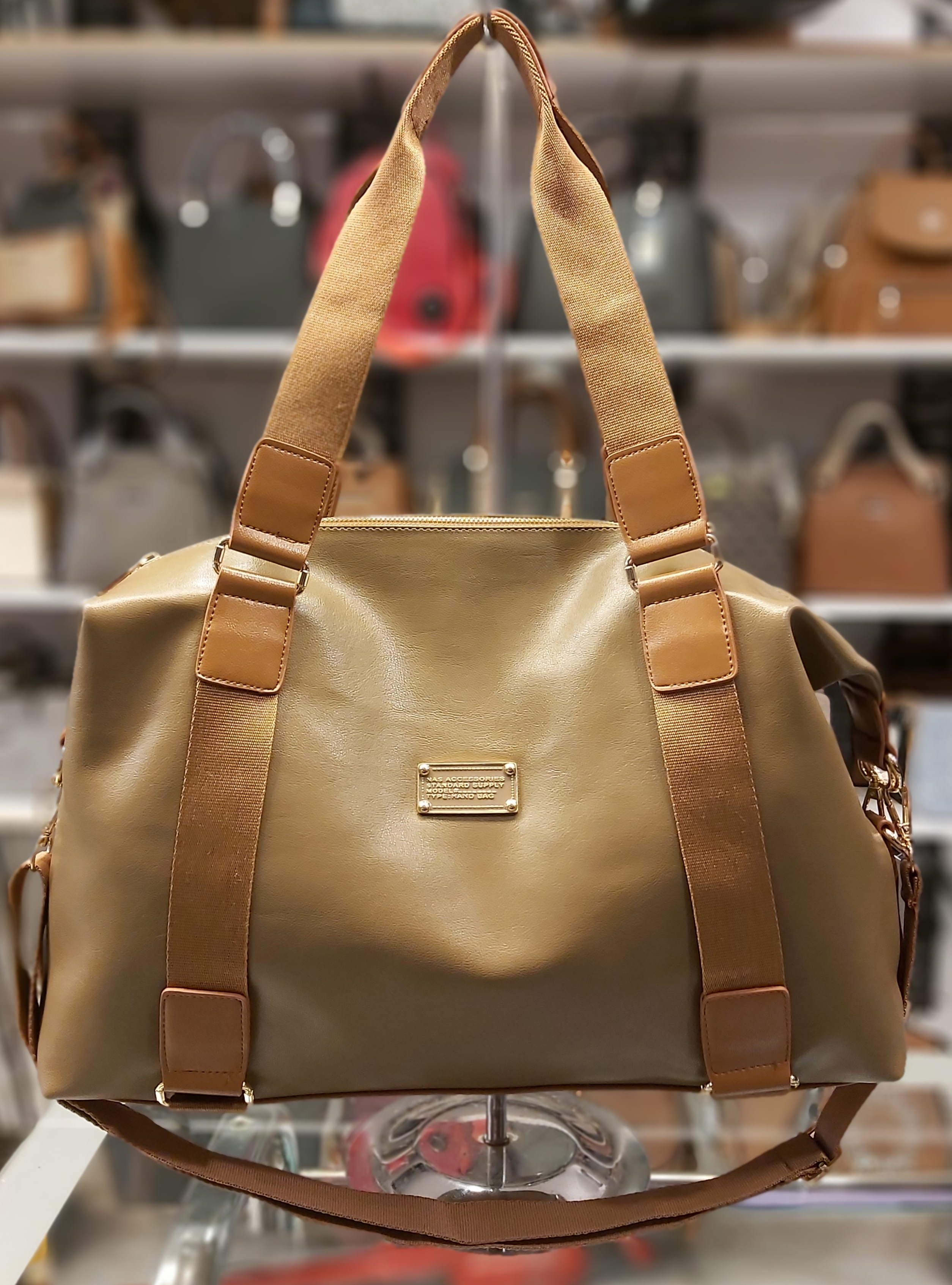 Bayan Kol ve Çapraz Çanta