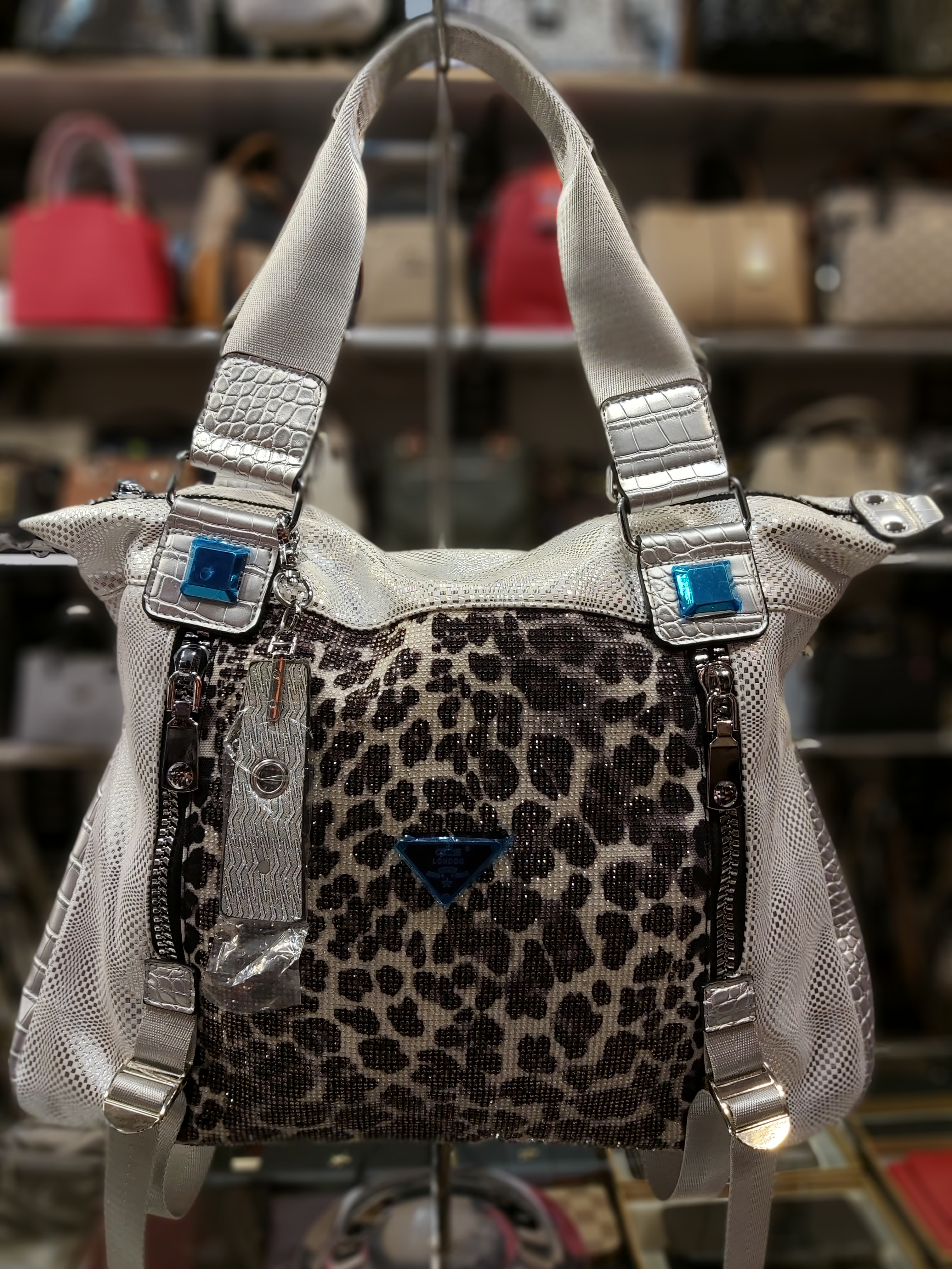 Bayan Kol ve Çapraz Çanta