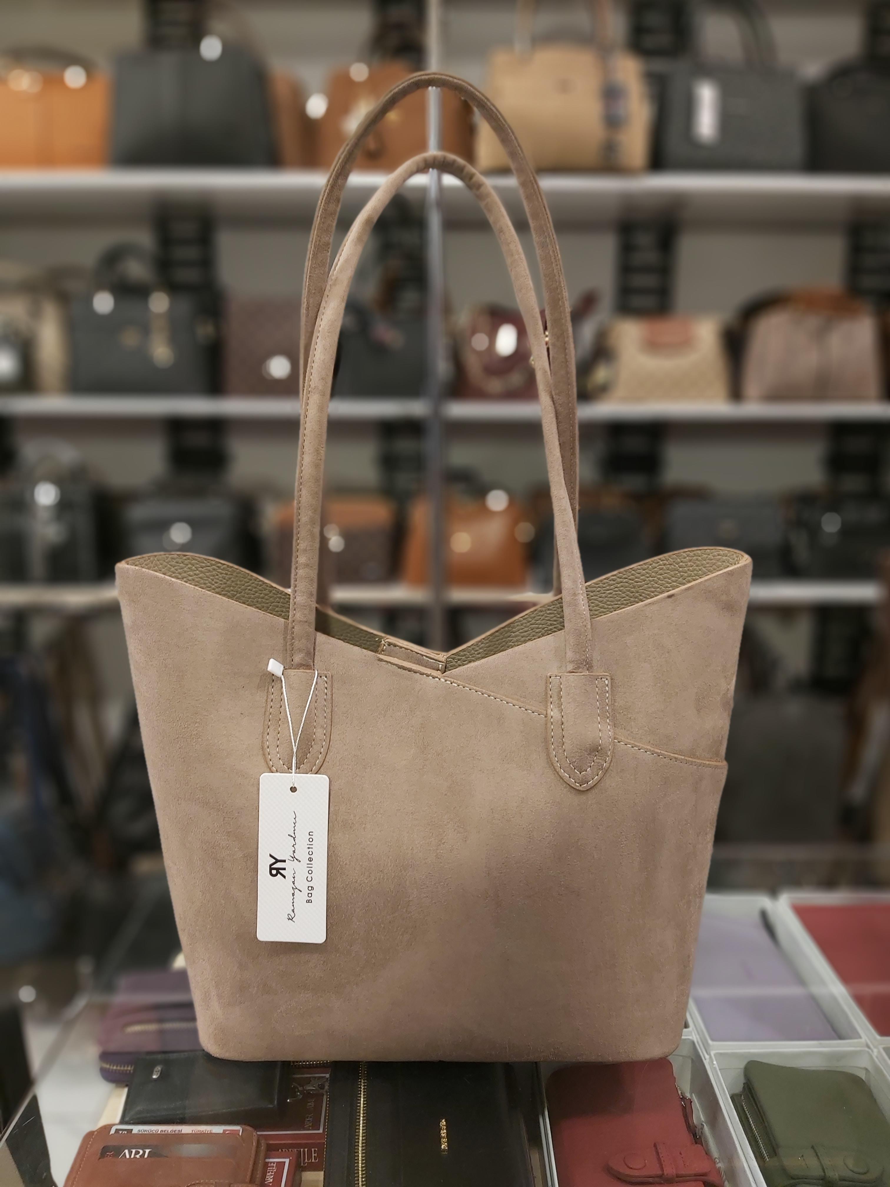 Bayan Kol ve Çapraz Çanta