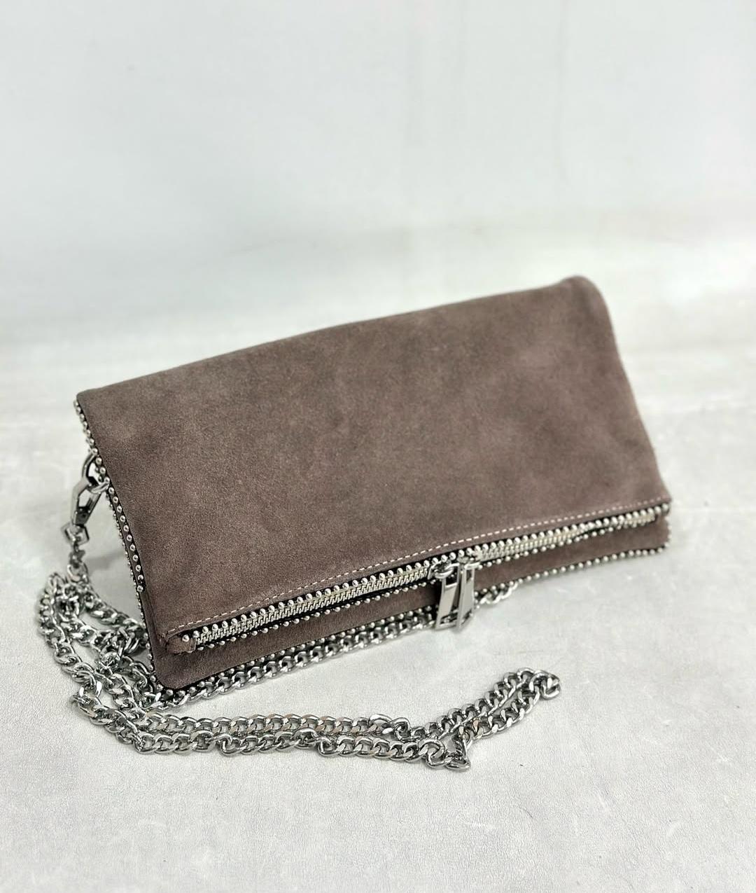 Bayan El Ve Çapraz Askılı Çanta