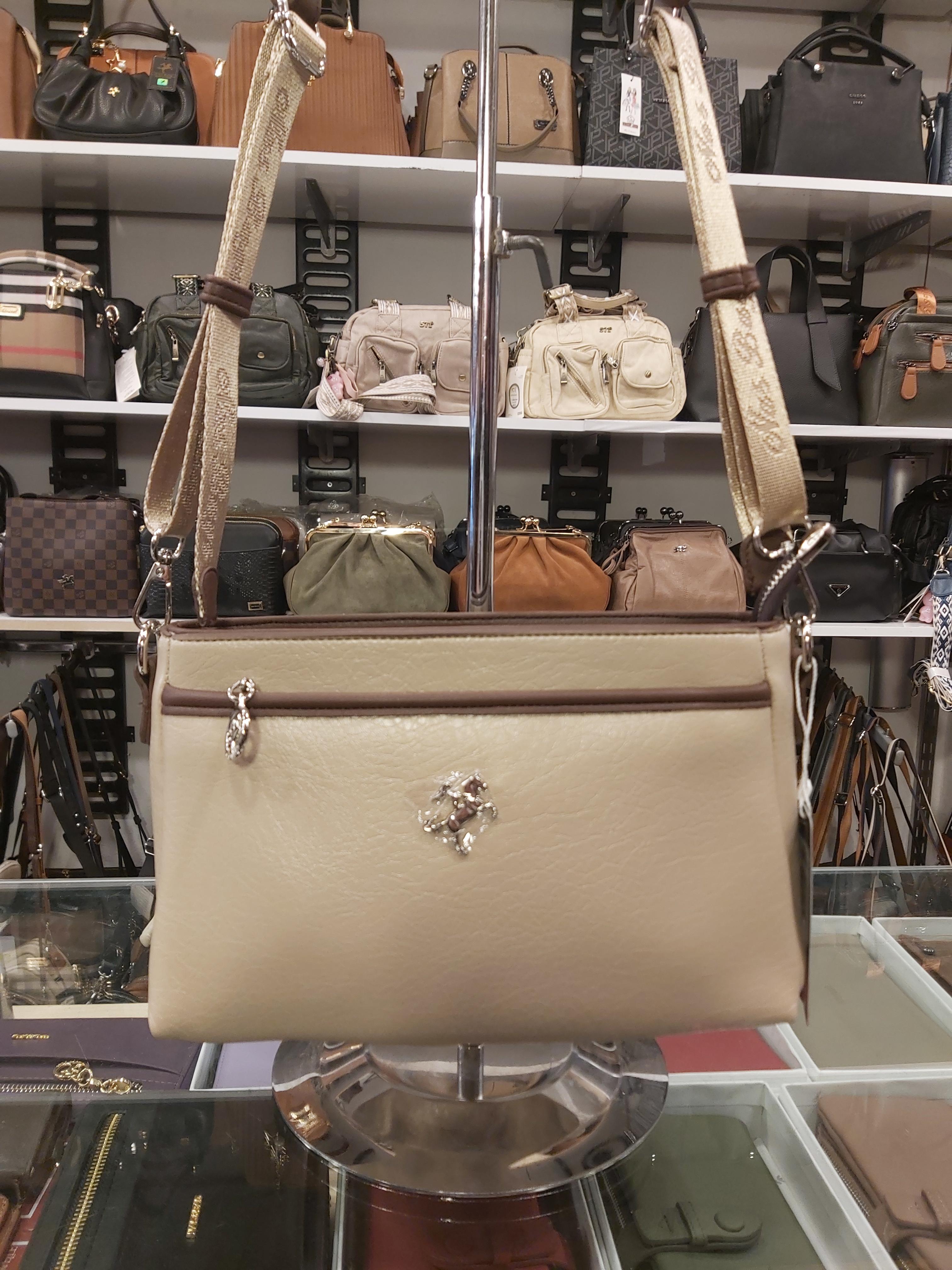 Bayan Kol ve Çapraz Çanta