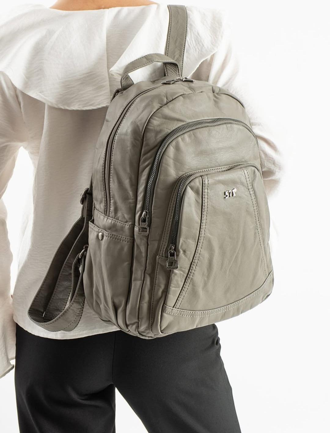 Bayan sırt çantası