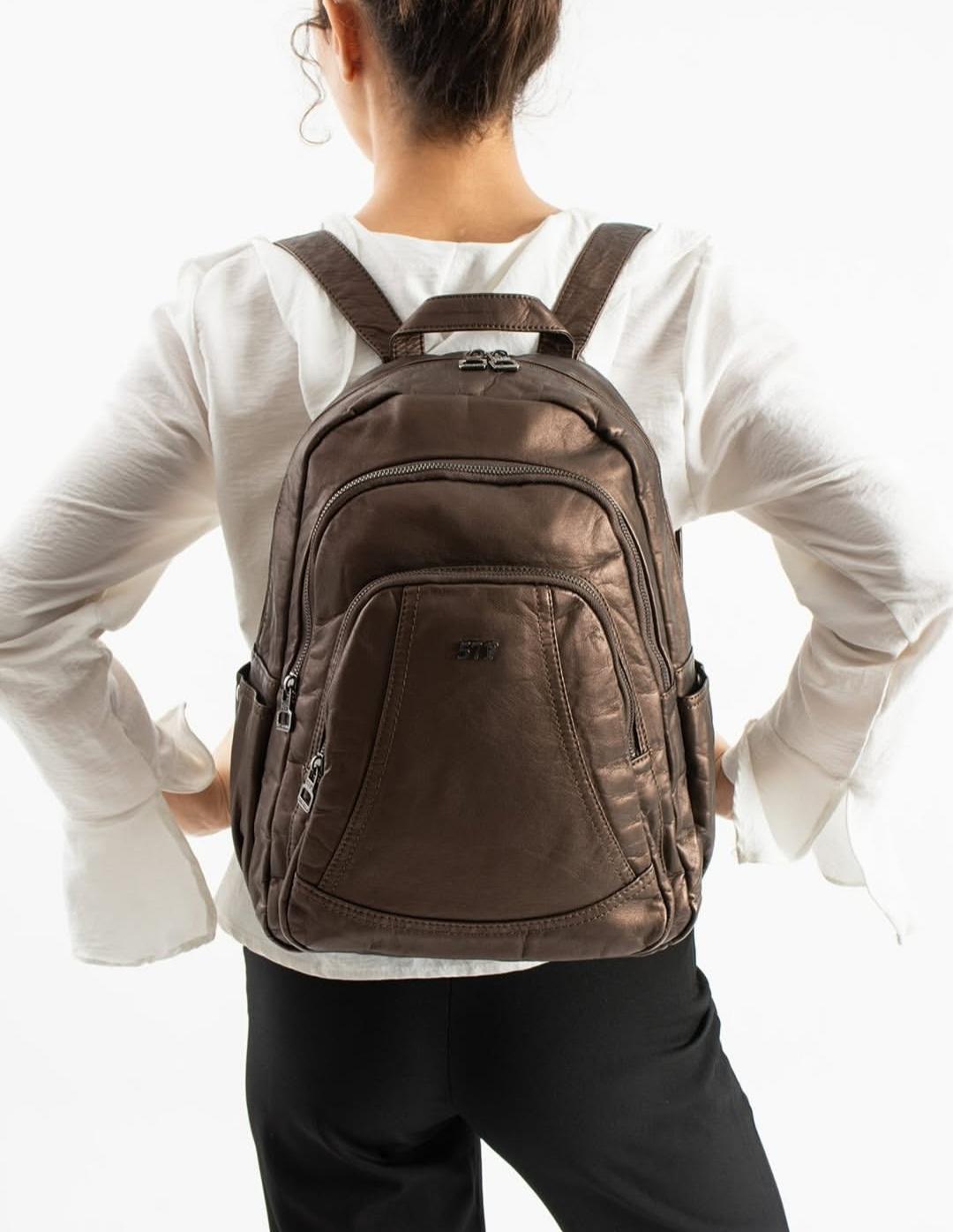 Bayan sırt çantası